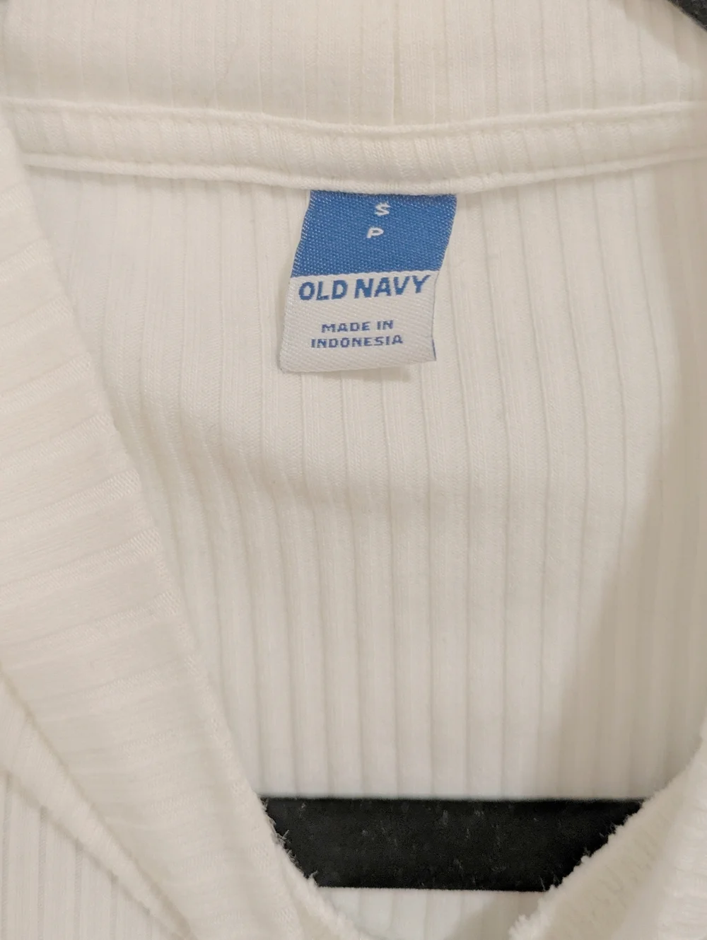 Cotton White Ribbed Mock Neck Tank - Picture 4 of 5